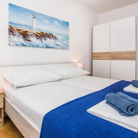 By The Sea - 18586 Apartment